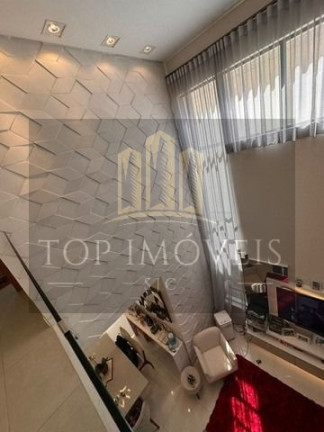 Imagem Casa de Condomínio com 3 Quartos à Venda, 220 m² em Parque Califórnia - Jacareí Imagem Casa de Condomínio com 3 Quartos à Venda, 220 m² em Parque Califórnia - Jacareí