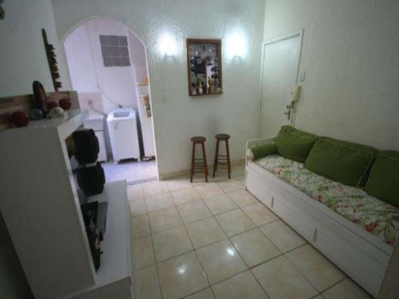 Imagem Apartamento com 2 Quartos para Temporada, 70 m² em Copacabana - Rio De Janeiro Imagem Apartamento com 2 Quartos para Temporada, 70 m² em Copacabana - Rio De Janeiro