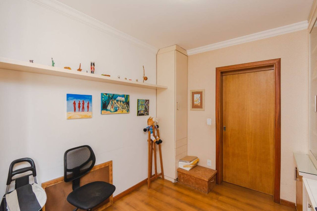 Imagem Apartamento com 3 Quartos à Venda, 94 m² em Petrópolis - Porto Alegre Imagem Apartamento com 3 Quartos à Venda, 94 m² em Petrópolis - Porto Alegre
