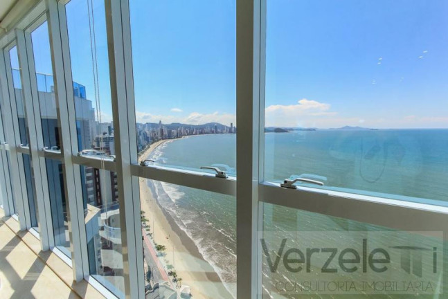 Imagem Apartamento com 4 Quartos à Venda, 330 m² em Centro - Balneário Camboriú