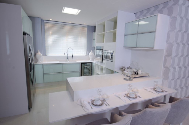 Imagem Apartamento com 4 Quartos à Venda, 206 m² em Centro - Balneário Camboriú Imagem Apartamento com 4 Quartos à Venda, 206 m² em Centro - Balneário Camboriú