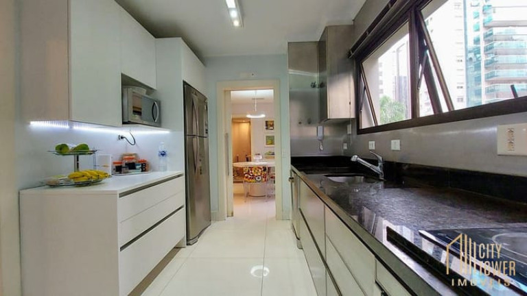 Imagem Apartamento com 4 Quartos à Venda, 246 m² em Itaim Bibi - São Paulo Imagem Apartamento com 4 Quartos à Venda, 246 m² em Itaim Bibi - São Paulo