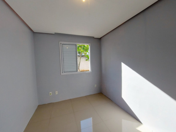 Imagem Casa com 2 Quartos à Venda, 57 m²
