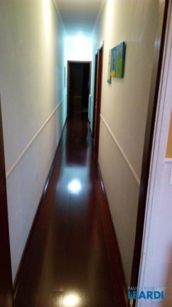 Imagem Sobrado com 3 Quartos à Venda, 204 m² em Vila Eldízia - Santo André Imagem Sobrado com 3 Quartos à Venda, 204 m² em Vila Eldízia - Santo André