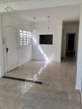 Sobrado com 3 Quartos à Venda, 115 m² em Jardim Rodeio - Mogi Das Cruzes