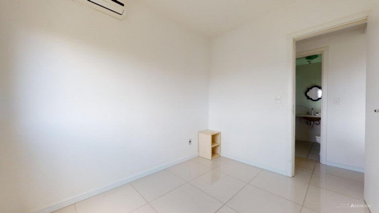 Imagem Imóvel com 2 Quartos à Venda, 60 m² em Partenon - Porto Alegre