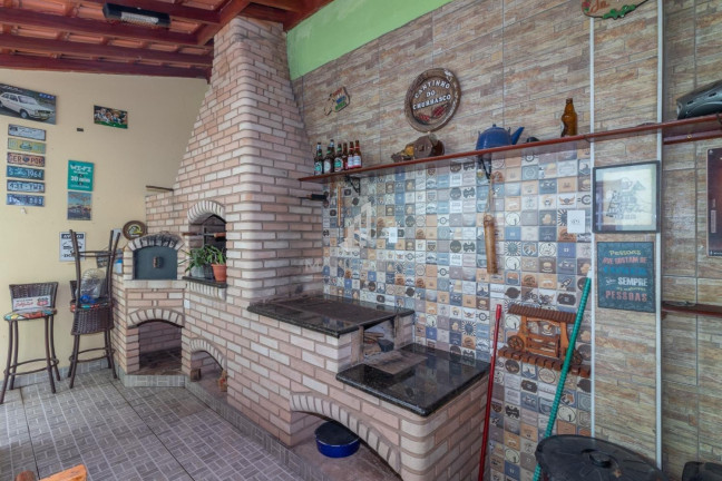 Casa com 4 Quartos à Venda, 299 m² em Vila Santana - Campinas