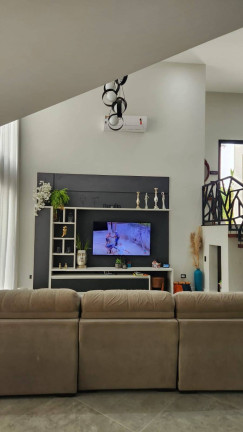 Imagem Casa com 4 Quartos à Venda, 500 m² em San Fernando Valley - Atibaia