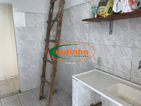Imagem Casa com 4 Quartos à Venda, 300 m² em Tijuca - Rio De Janeiro Imagem Casa com 4 Quartos à Venda, 300 m² em Tijuca - Rio De Janeiro