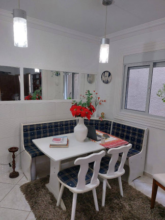 Imagem Casa com 2 Quartos à Venda, em Vila Guacuri - São Paulo Imagem Casa com 2 Quartos à Venda, em Vila Guacuri - São Paulo