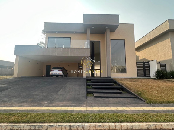 Casa com 4 Quartos para Alugar,  em Residencial Goiânia Golfe Clube - Goiânia