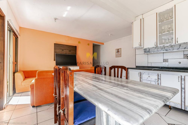 Imagem Sobrado com 3 Quartos à Venda,  em Bairro Alto - Curitiba