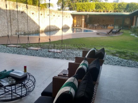 Imagem Casa com 8 Quartos à Venda, 1.500 m² em Barra Da Tijuca - Rio De Janeiro Imagem Casa com 8 Quartos à Venda, 1.500 m² em Barra Da Tijuca - Rio De Janeiro