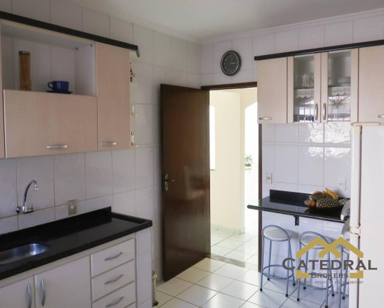 Imagem Casa com 4 Quartos para Alugar, 232 m² em Caxambu - Jundiaí Imagem Casa com 4 Quartos para Alugar, 232 m² em Caxambu - Jundiaí