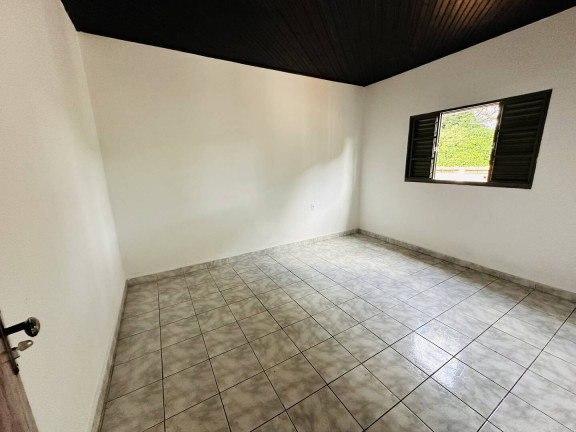 Imagem Casa com 3 Quartos à Venda, 375 m² em São Manuel Imagem Casa com 3 Quartos à Venda, 375 m² em São Manuel