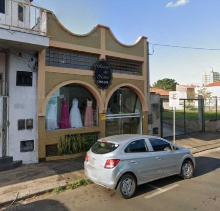 Imagem Sala Comercial à Venda ou Locação, 96 m² em Centro - Piracicaba Imagem Sala Comercial à Venda ou Locação, 96 m² em Centro - Piracicaba