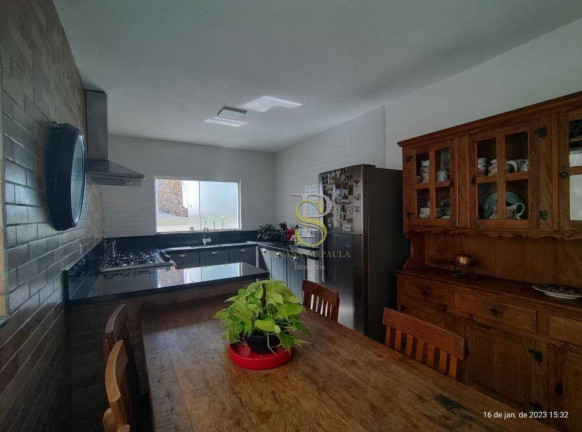 Imagem Casa com 3 Quartos à Venda, 260 m² em Vila Petrópolis - Atibaia Imagem Casa com 3 Quartos à Venda, 260 m² em Vila Petrópolis - Atibaia