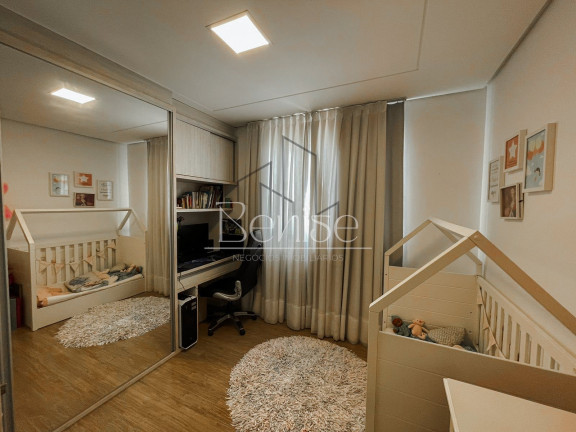 Imagem Apartamento com 2 Quartos à Venda, 90 m² em Centro - Camboriú