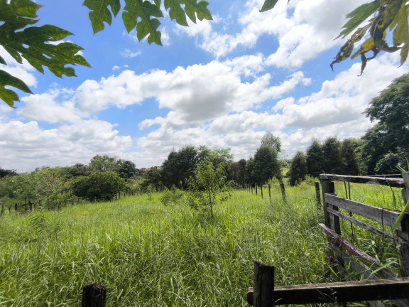 Imagem Chácara com 1 Quarto à Venda, 6 m² em Jundiaquara - Araçoiaba Da Serra Imagem Chácara com 1 Quarto à Venda, 6 m² em Jundiaquara - Araçoiaba Da Serra
