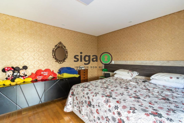 Imagem Casa com 4 Quartos à Venda, 470 m² em Vila Monumento - São Paulo