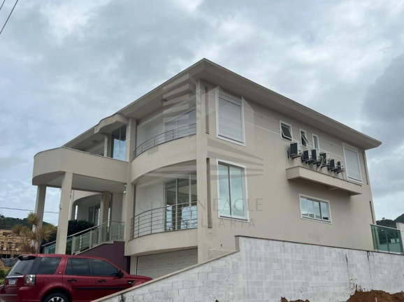 Imagem Casa com 3 Quartos à Venda, 514 m² em Ingleses Do Rio Vermelho - Florianópolis Imagem Casa com 3 Quartos à Venda, 514 m² em Ingleses Do Rio Vermelho - Florianópolis