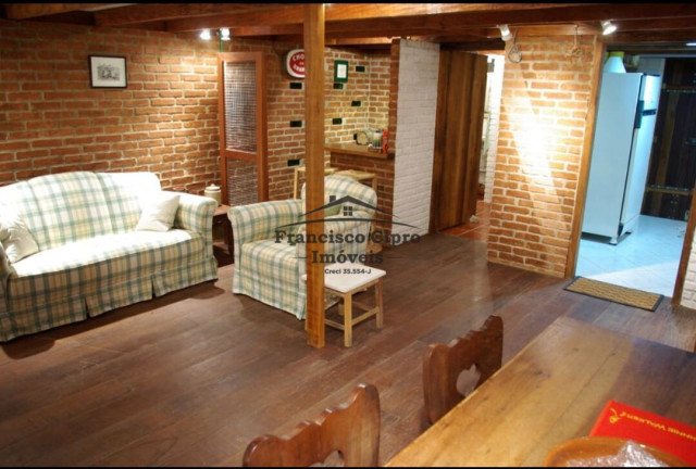 Imagem Casa com 2 Quartos à Venda, 150 m² em Paraibuna - Cunha Imagem Casa com 2 Quartos à Venda, 150 m² em Paraibuna - Cunha