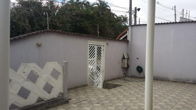 Imagem Sobrado com 3 Quartos à Venda, 250 m² em Jardim Carlos Cooper - Suzano Imagem Sobrado com 3 Quartos à Venda, 250 m² em Jardim Carlos Cooper - Suzano