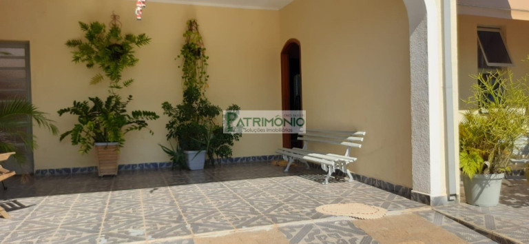 Imagem Casa com 3 Quartos à Venda, 183 m² em Santa Maria - Jaguariúna Imagem Casa com 3 Quartos à Venda, 183 m² em Santa Maria - Jaguariúna