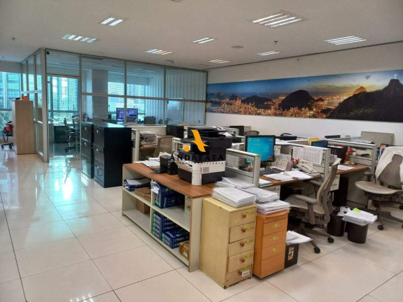 Imagem Sala Comercial para Alugar, 130 m² em Barra Da Tijuca - Rio De Janeiro Imagem Sala Comercial para Alugar, 130 m² em Barra Da Tijuca - Rio De Janeiro