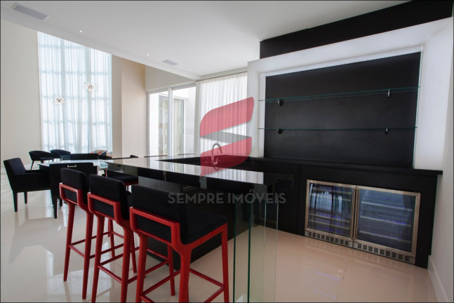 Imagem Apartamento com 3 Quartos à Venda, 128 m² em Centro - Balneário Camboriú Imagem Apartamento com 3 Quartos à Venda, 128 m² em Centro - Balneário Camboriú
