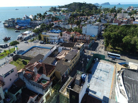 Imagem Terreno à Venda, 960 m² em Centro - Macaé Imagem Terreno à Venda, 960 m² em Centro - Macaé