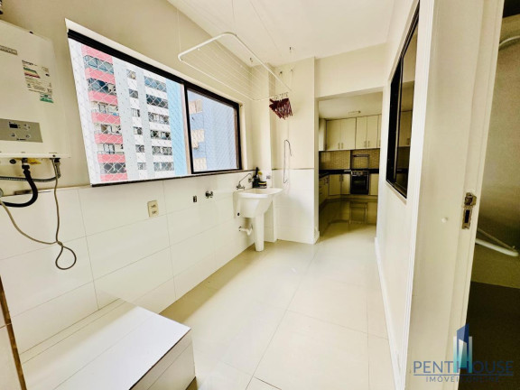Imagem Apartamento com 3 Quartos à Venda, 225 m² em Centro - Balneário Camboriú Imagem Apartamento com 3 Quartos à Venda, 225 m² em Centro - Balneário Camboriú