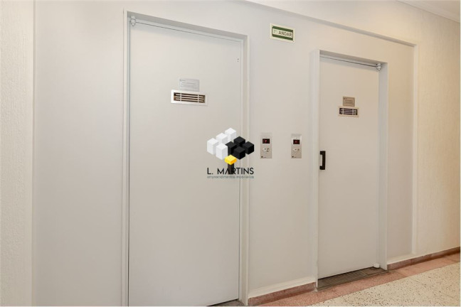 Imagem Apartamento com 3 Quartos à Venda, 95 m² em Centro Histórico - Porto Alegre Imagem Apartamento com 3 Quartos à Venda, 95 m² em Centro Histórico - Porto Alegre