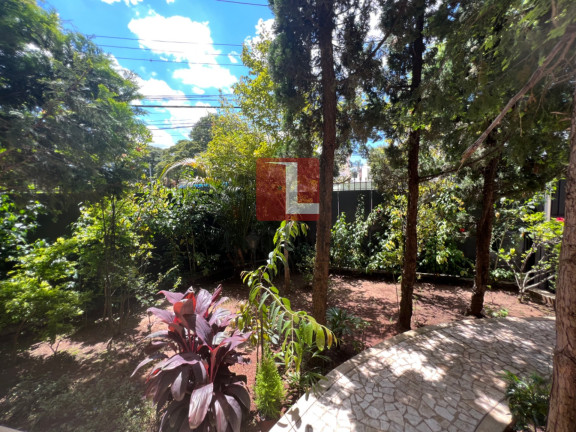 Imagem Casa com 3 Quartos à Venda, 280 m² em Jardim Paulista - São Paulo Imagem Casa com 3 Quartos à Venda, 280 m² em Jardim Paulista - São Paulo