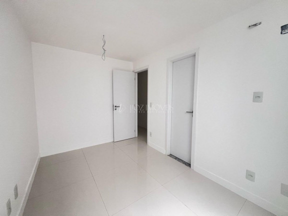 Imagem Apartamento com 3 Quartos à Venda, 91 m² em Recreio Dos Bandeirantes - Rio De Janeiro Imagem Apartamento com 3 Quartos à Venda, 91 m² em Recreio Dos Bandeirantes - Rio De Janeiro