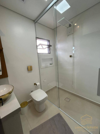 Imagem Casa com 3 Quartos à Venda, 200 m² em Salinas - Balneário Barra Do Sul Imagem Casa com 3 Quartos à Venda, 200 m² em Salinas - Balneário Barra Do Sul