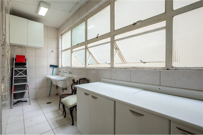 Imagem Apartamento com 3 Quartos à Venda, 176 m² em Jardim Paulista - São Paulo