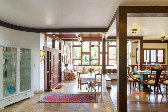 Imagem Casa com 4 Quartos à Venda, 450 m² em Piratininga - Niterói Imagem Casa com 4 Quartos à Venda, 450 m² em Piratininga - Niterói