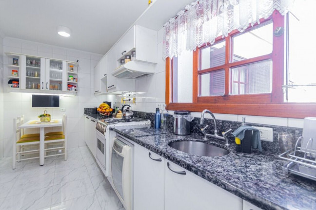 Imagem Imóvel com 3 Quartos à Venda, 150 m² em Jardim Planalto - Porto Alegre