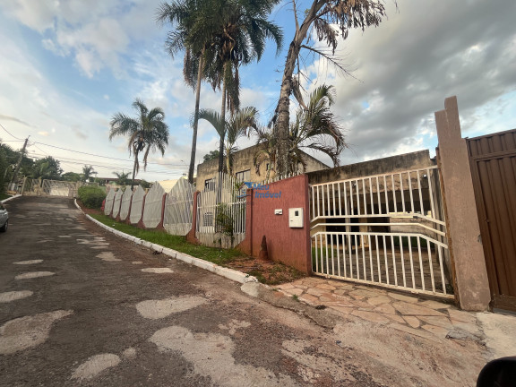 Imagem Casa com 6 Quartos à Venda, 380 m² em Arniqueiras Conjunto 4 - Arniqueiras Imagem Casa com 6 Quartos à Venda, 380 m² em Arniqueiras Conjunto 4 - Arniqueiras