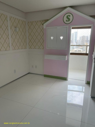 Imagem Imóvel com 4 Quartos à Venda, 190 m² em Barra - Salvador Imagem Imóvel com 4 Quartos à Venda, 190 m² em Barra - Salvador