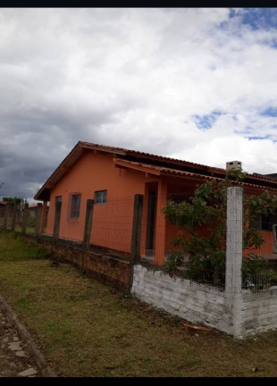 Imagem Casa com 2 Quartos à Venda,  em Atlântida Sul - Osório