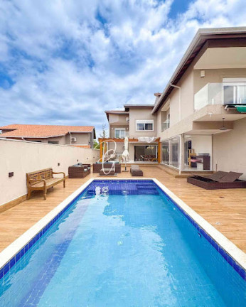 Imagem Casa com 4 Quartos à Venda, 450 m² em Alphaville - Santana De Parnaíba Imagem Casa com 4 Quartos à Venda, 450 m² em Alphaville - Santana De Parnaíba