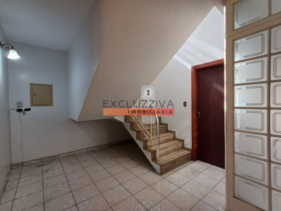 Imagem Sobrado com 4 Quartos à Venda, 300 m² em Centro - Taubaté