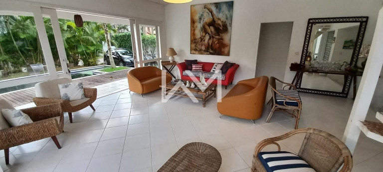 Imagem Casa com 5 Quartos à Venda, 480 m² em Toque-toque Pequeno - São Sebastião Imagem Casa com 5 Quartos à Venda, 480 m² em Toque-toque Pequeno - São Sebastião