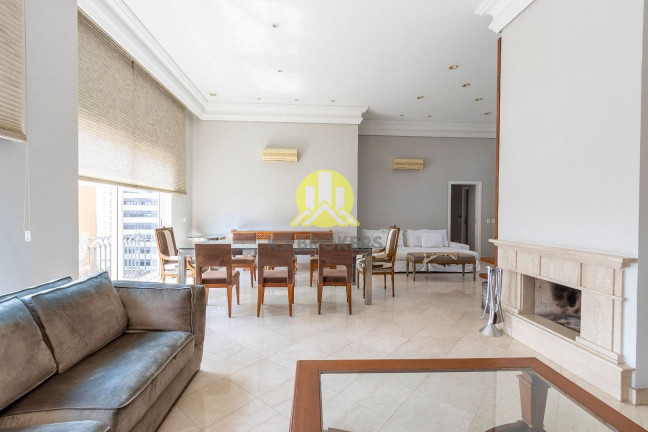 Imagem Cobertura com 4 Quartos à Venda, 513 m² em Batel - Curitiba Imagem Cobertura com 4 Quartos à Venda, 513 m² em Batel - Curitiba