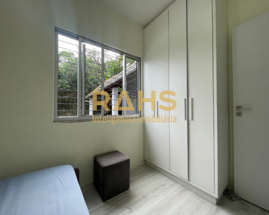 Imagem Casa com 3 Quartos à Venda, 150 m² em São Marcos - Joinville