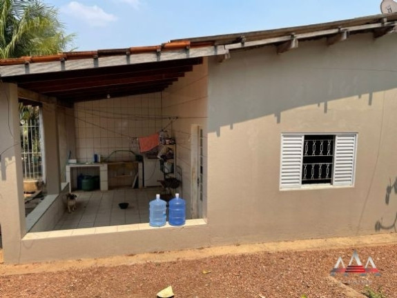 Imagem Casa com 4 Quartos à Venda, 900 m² em Jardim Califórnia - Cuiabá