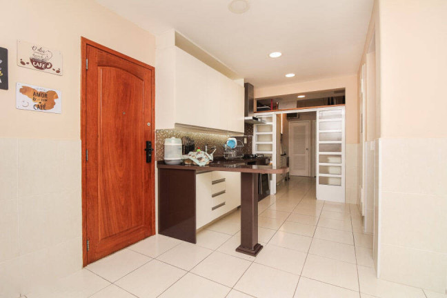 Imagem Apartamento com 3 Quartos à Venda, 175 m² em Copacabana - Rio De Janeiro
