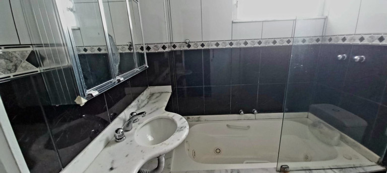 Imagem Imóvel com 2 Quartos à Venda, 75 m² em Várzea - Teresópolis Imagem Imóvel com 2 Quartos à Venda, 75 m² em Várzea - Teresópolis